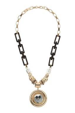 Wood link pendant necklace.jpg